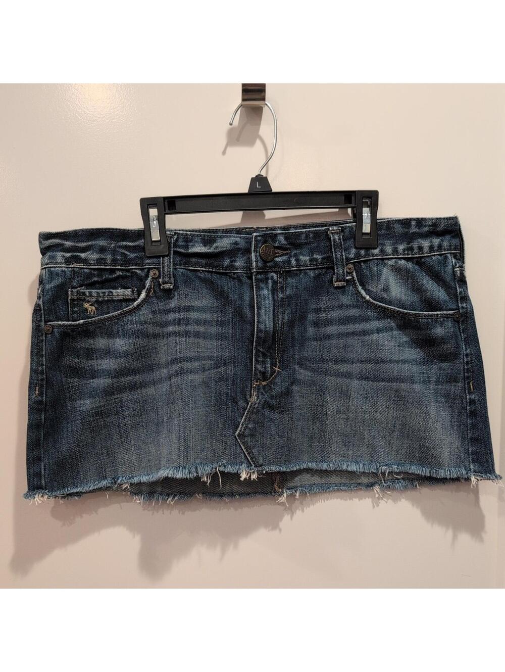 Abercrombie & Fitch y2k micro mini 11” denim cut off skirt size 10